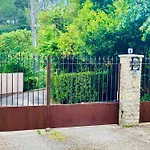 Encantada Nîmes