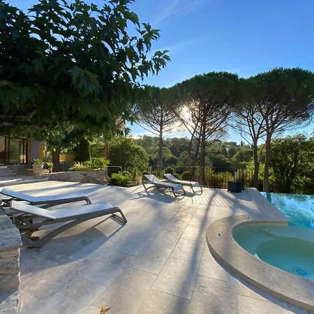 Encantada Privatunterkunft Nîmes