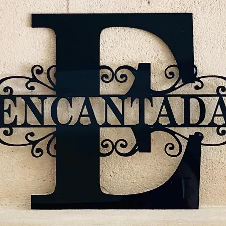 Homestay Encantada Nimes